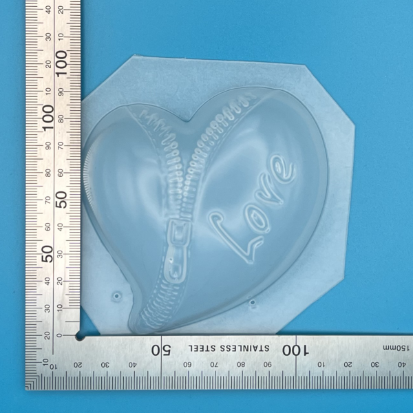 Love Heart Zip Bath Bomb Mould