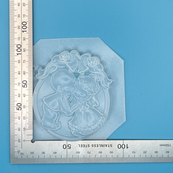 Cameo Type Kiss Bath Bomb Soap Mould LDPE