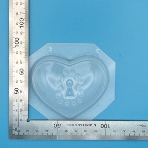 Keyhole Love Heart Bath Bomb Mould