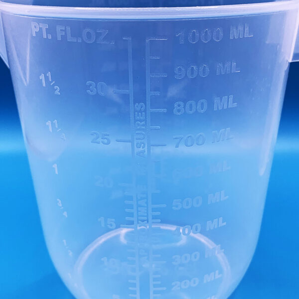 1 Litre Clear Plastic Measuring Jug - Image 3