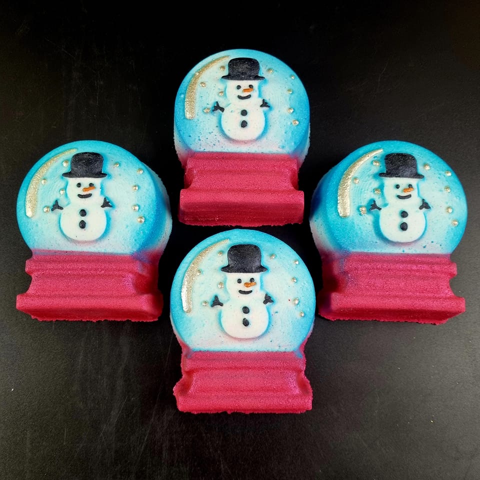Our Top Tips for Being a Creator During the Festive Period
