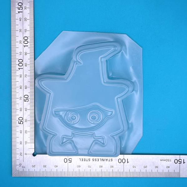 Cute Cartoon Witch Mould - Image 2