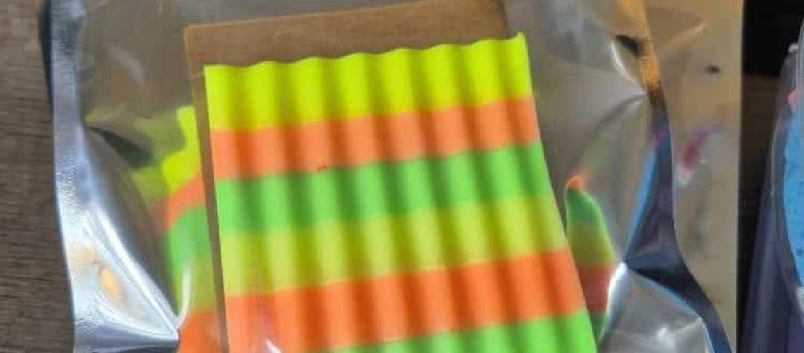 Packaging That Pops: Easy Ways to Stand Out This Summer